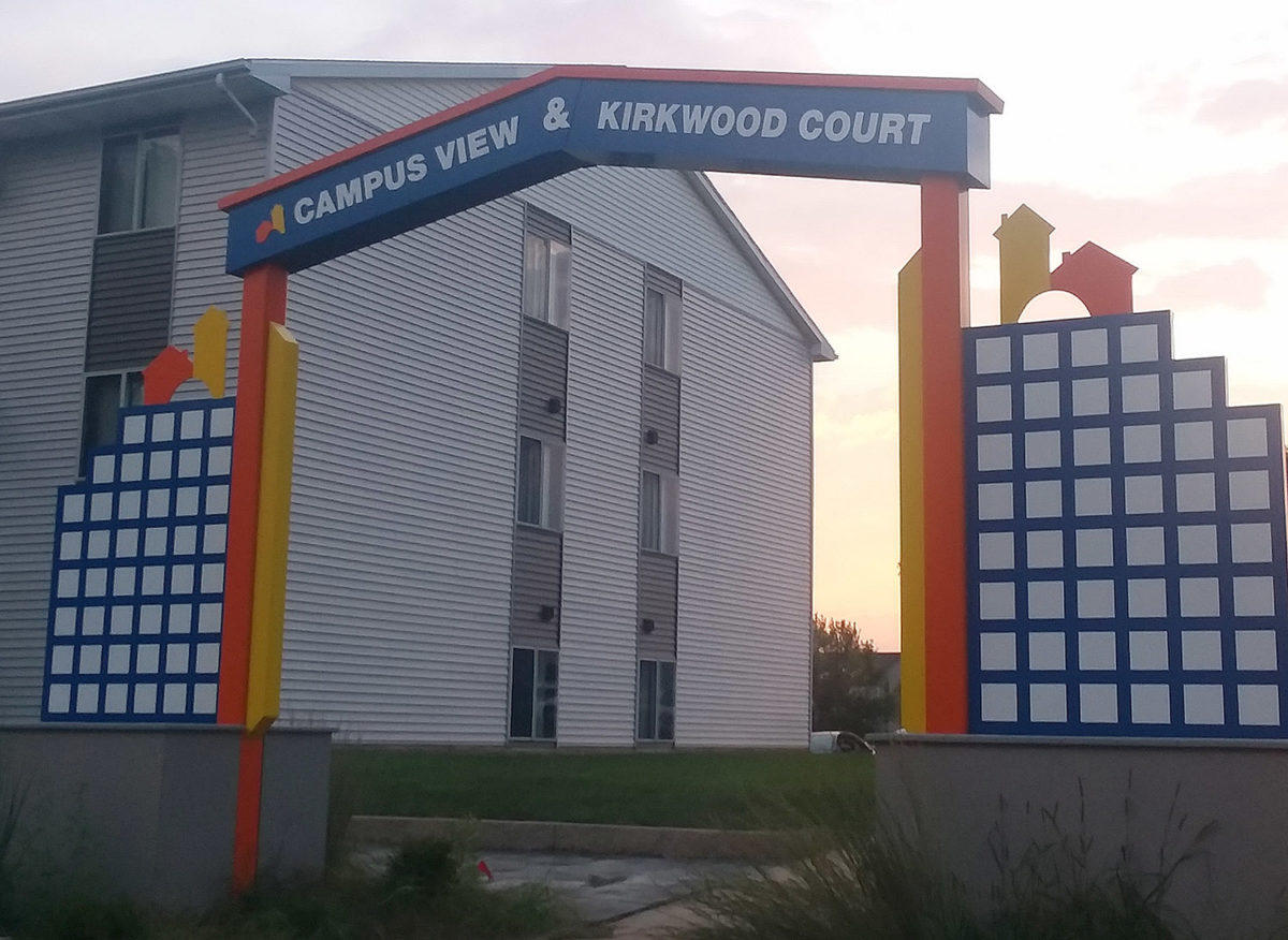 Archway to Kirkwood Courts