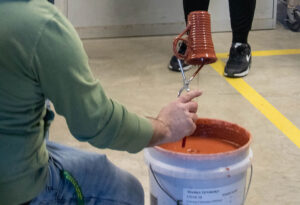 Ceramics glaze dipping