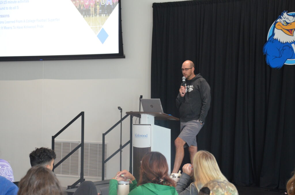 Student Center Coordinator Erik Ryan speaks at the first Eagle Leadership Kickoff event. 